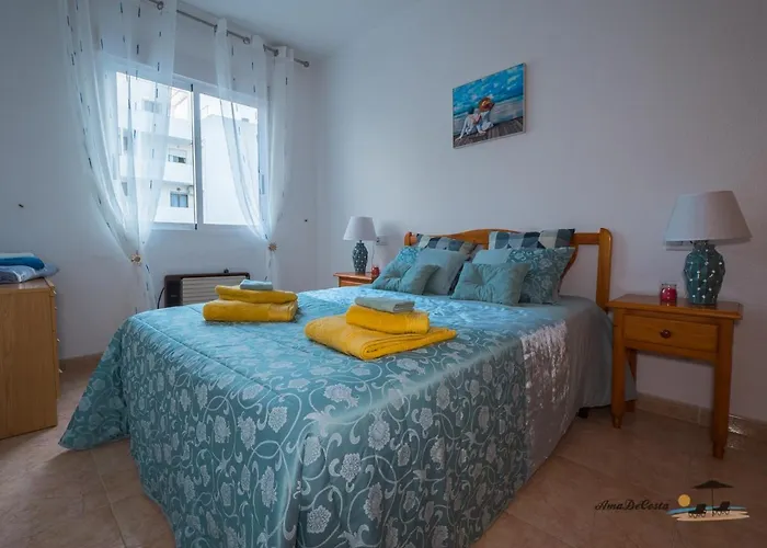 Marinero - El Edificio Navila Xx - * Torrevieja